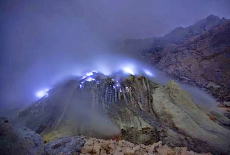 Mount Bromo Ijen Tour Package 3 Days 2 Night